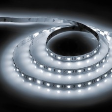 Светодиодная LED лента Feron LS606, 60SMD(5050)/m 14.4W/m 12V 3m 6500К с адаптером с вилкой в комплекте Артикул 27720