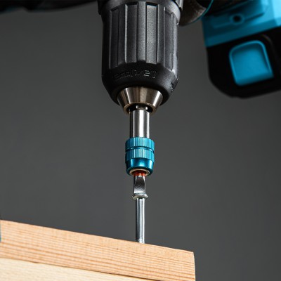 Набор бит, магнитный адаптер, сталь S2, пластиковый кейс, 32 предмета Gross Набор бит, магнитный адаптер, сталь S2, пластиковый кейс, 32 предмета Gross