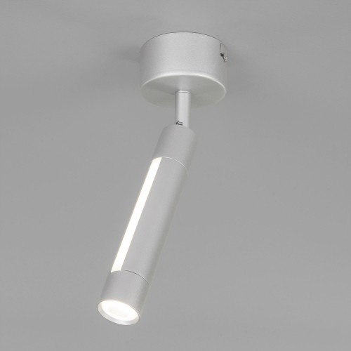 Настенный светодиодный светильник в стиле минимализм 20084/1 LED серебро Eurosvet