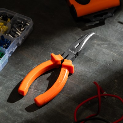 Длинногубцы изогнутые Classic, 160 мм, шлифованные, пластмассовые рукоятки Sparta Длинногубцы изогнутые Classic, 160 мм, шлифованные, пластмассовые рукоятки Sparta