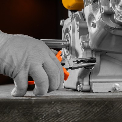 Длинногубцы прямые Comfort, 160 мм ,шлифованные, двухкомпонентные рукоятки Sparta Длинногубцы прямые Comfort, 160 мм ,шлифованные, двухкомпонентные рукоятки Sparta