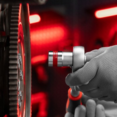 Головка торцевая, 18 мм, шестигранная, CrV, под квадрат 1/2, хромированная Matrix