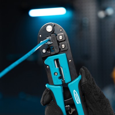 Клещи для обжима телефонных и компьютерных клемм RJ-45, 6P, 8P и RJ-11/12, 6P, 8P Gross Клещи для обжима телефонных и компьютерных клемм RJ-45, 6P, 8P и RJ-11/12, 6P, 8P Gross