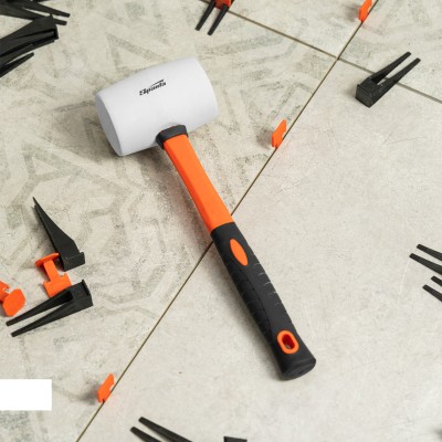 Киянка резиновая, 450 г, белая резина, фибергласовая рукоятка Sparta