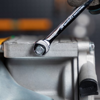 Набор ключей комбинированных, трещеточных шарнирных 6 шт Matrix Набор ключей комбинированных, трещеточных шарнирных 6 шт Matrix