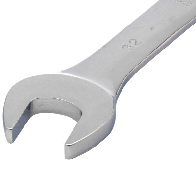 Ключ комбинированный трещоточный, 32 мм, CrV, зеркальный хром Matrix Ключ комбинированный трещоточный, 32 мм, CrV, зеркальный хром Matrix