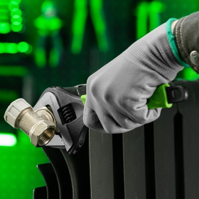 Ключ разводной, 250 мм, тонкие губки, фосфатированый Сибртех Ключ разводной, 250 мм, тонкие губки, фосфатированый Сибртех