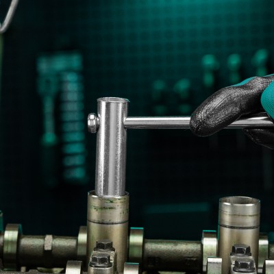 Ключ свечной трубчатый 16х160 мм Stels Ключ свечной трубчатый 16х160 мм Stels