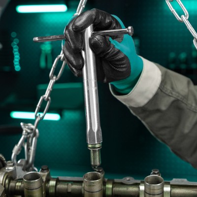 Ключ свечной трубчатый 16х160 мм Stels Ключ свечной трубчатый 16х160 мм Stels