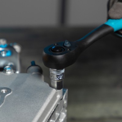 Ключ-трещотка 1/2", CrV, 72 зуба, с быстрым сбросом Gross Ключ-трещотка 1/2", CrV, 72 зуба, с быстрым сбросом Gross