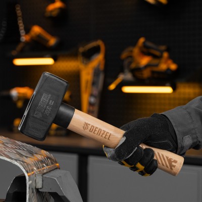 Кувалда, 2000 г, кованая головка, буковая рукоятка Denzel