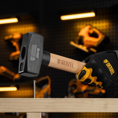 Кувалда, 2000 г, кованая головка, буковая рукоятка Denzel