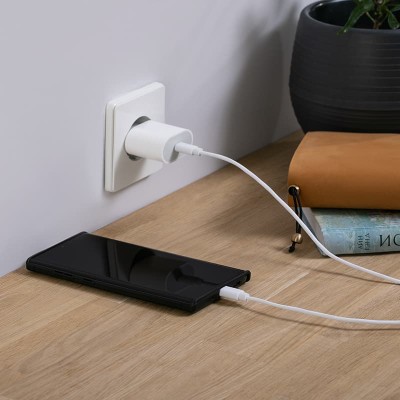 Сетевое зарядное устройство USB-C, 20Вт в комплекте с кабелем USB-C – USB-C REXANT
