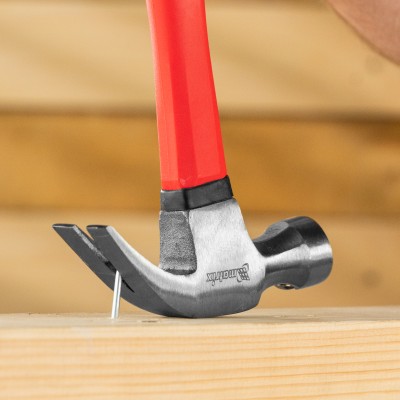 Молоток-гвоздодер optimal, 450 г, боек c магнитом, фибергласовая обрезиненная рукоятка Matrix