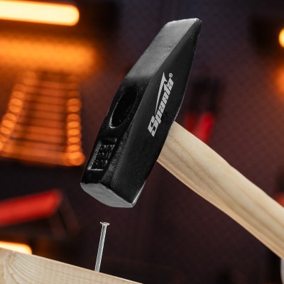 Молоток слесарный, 600 г, квадратный боек, деревянная рукоятка Sparta Молоток слесарный, 600 г, квадратный боек, деревянная рукоятка Sparta