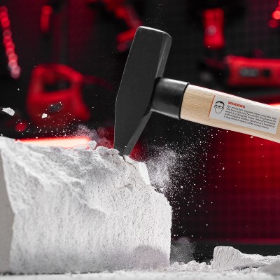 Молоток слесарный, 600 г, квадратный боек, деревянная рукоятка Matrix Молоток слесарный, 600 г, квадратный боек, деревянная рукоятка Matrix