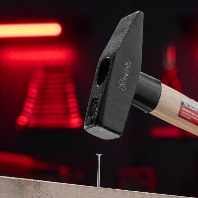 Молоток слесарный, 600 г, квадратный боек, деревянная рукоятка Matrix Молоток слесарный, 600 г, квадратный боек, деревянная рукоятка Matrix