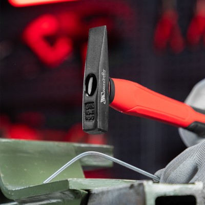 Молоток слесарный optimal, 100 г, фибергласовая обрезиненная рукоятка, квадратный боек Matrix