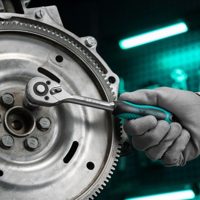 Набор торцевых головок с трещоткой, 1/4"и 3/8", 44 предмета Stels Набор торцевых головок с трещоткой, 1/4"и 3/8", 44 предмета Stels