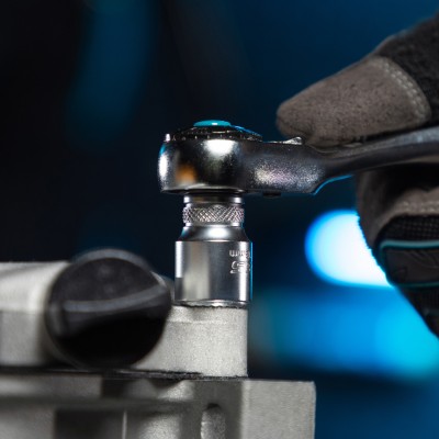 Набор торцевых головок, трещотка 120 зубьев, 1/4", CrV, 12 предметов Gross Набор торцевых головок, трещотка 120 зубьев, 1/4", CrV, 12 предметов Gross