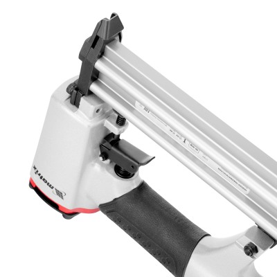 Нейлер пневматический для гвоздей от 10 до 32 мм Matrix