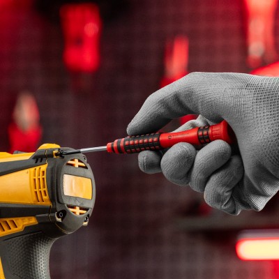 Набор отверток Fusion на подвесной полке 18 шт, CrV Matrix Набор отверток Fusion на подвесной полке 18 шт, CrV Matrix