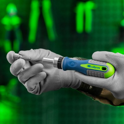 Отвертка реверсивная с набором бит и торцевых головок, 25 шт, CrV, чехол Сибртех Отвертка реверсивная с набором бит и торцевых головок, 25 шт, CrV, чехол Сибртех