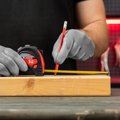 Рулетка Status Magnet 3 fixations,5 м х 25 мм,обрезиненный корпус,зацеп с магнитом Matrix