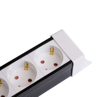 HM22-41-02 Сетевой фильтр 4-местный с/з 3x1мм2, 1,8 м, 250В, 16А, серия Techno, белый