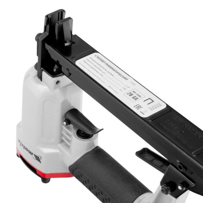 Степлер пневматический для прямоугольных скоб от 10 до 22 мм Matrix