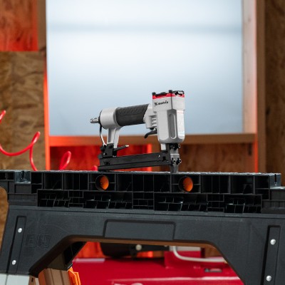 Степлер пневматический для прямоугольных скоб от 10 до 22 мм Matrix