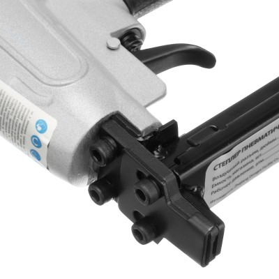 Степлер пневматический для прямоугольных скоб от 6 до 13 мм Matrix Степлер пневматический для прямоугольных скоб от 6 до 13 мм Matrix