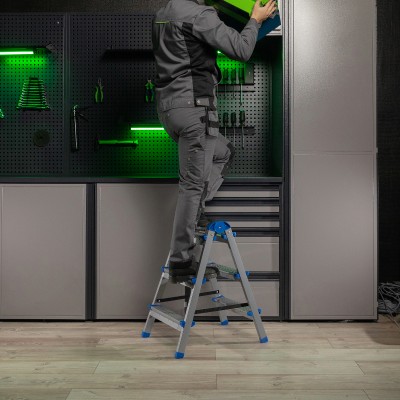 Стремянка двухсторонняя 3 ступени, сталь профиль, стальные ступени, Сибртех