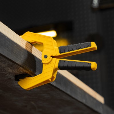 Струбцина клещеобразная, усиленная 65 х 50 мм, двухкомпонентные рукоятки Denzel Струбцина клещеобразная, усиленная 65 х 50 мм, двухкомпонентные рукоятки Denzel