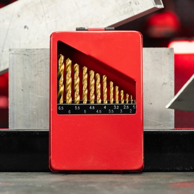 Набор нитридтитан. сверл по металлу, 1.5-6.5 мм (через 0.5 мм+3.2мм 4.8 мм) НSS 13 шт Matrix Набор нитридтитан. сверл по металлу, 1.5-6.5 мм (через 0.5 мм+3.2мм 4.8 мм) НSS 13 шт Matrix