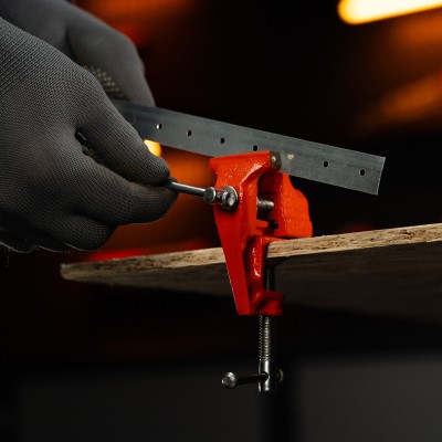 Тиски, 40 мм, крепление для стола Sparta Тиски, 40 мм, крепление для стола Sparta