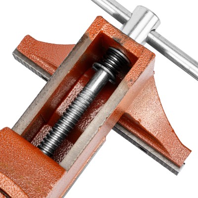 Тиски слесарные, 200 мм, поворотные, с наковальней Sparta