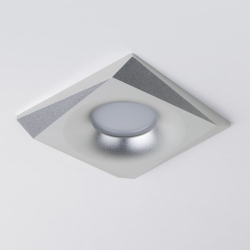 Встраиваемый точечный светильник 119 MR16 серебро 15