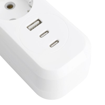 Удлинитель 3-местный с/з с выключ. STEKKER HM071-31-02 3x1мм2, 2м, 250В, 16А, 1USB+2C, 2.4A, сер Home, белый 50136