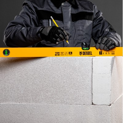 Уровень алюминиевый, 1500 мм, фрезерованный, 3 глазка Denzel Уровень алюминиевый, 1500 мм, фрезерованный, 3 глазка Denzel