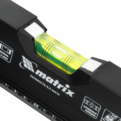 Уровень алюминиевый, усиленный, фрезерованный, 3 глазка, двухкомпонентные рукоятки, 800 мм Matrix Уровень алюминиевый, усиленный, фрезерованный, 3 глазка, двухкомпонентные рукоятки, 800 мм Matrix