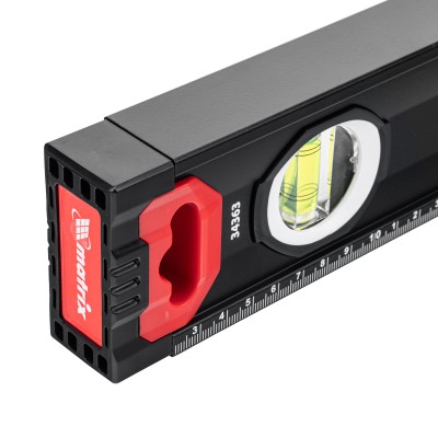 Уровень алюминиевый, усиленный, фрезерованный, 3 глазка, двухкомпонентные рукоятки, 1000 мм Matrix