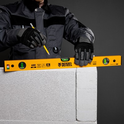 Уровень алюминиевый, 600 мм, фрезерованный, 3 глазка Denzel Уровень алюминиевый, 600 мм, фрезерованный, 3 глазка Denzel