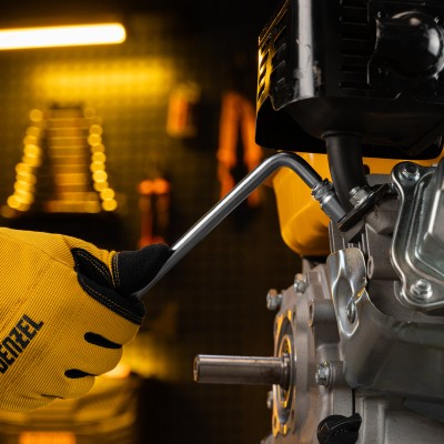 Вороток Г-образный, 150*40 мм, квадрат 1/4", CrV, матовый хром Denzel